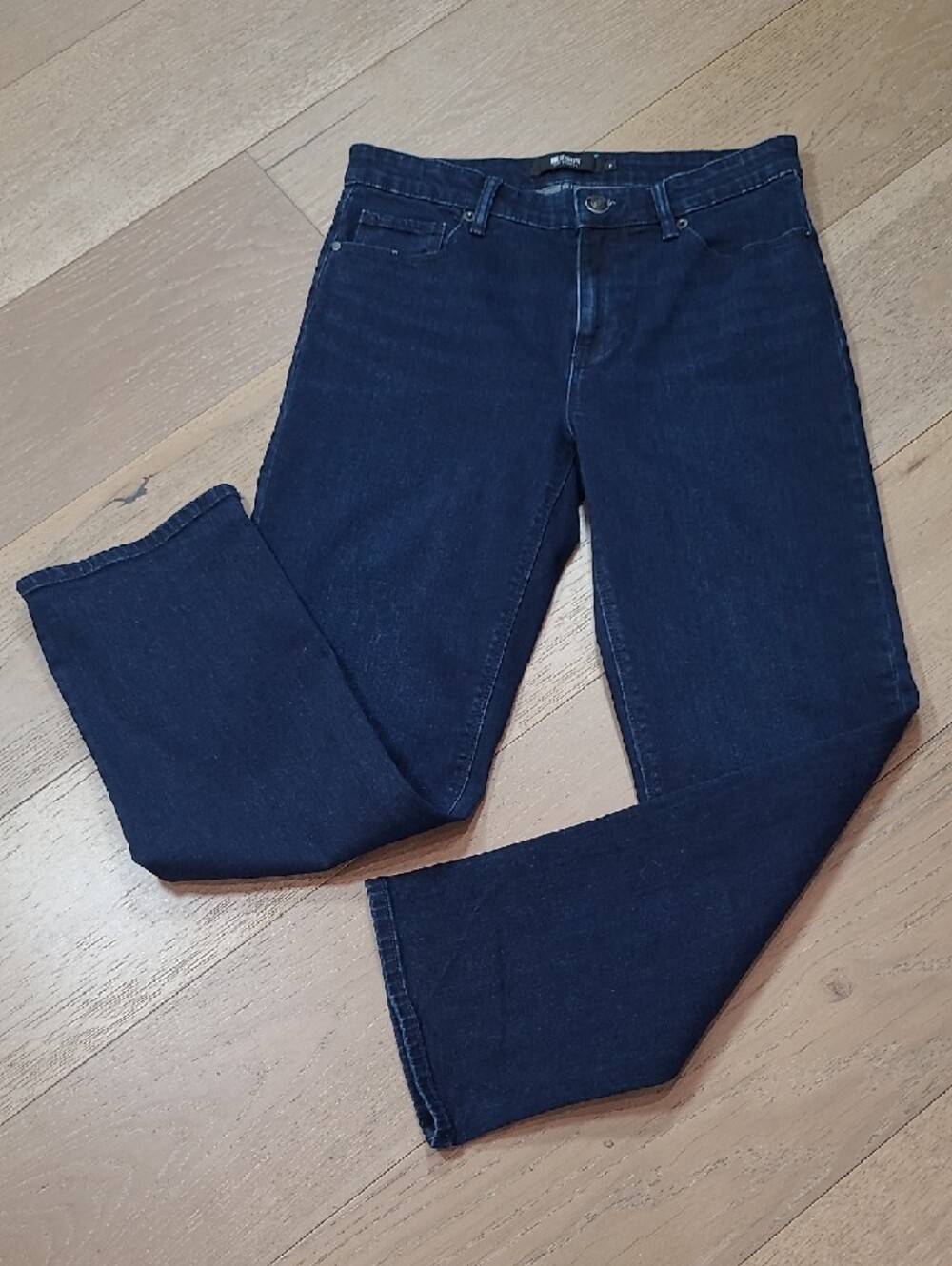 Hudson Jeans Women's sz 6 Mid Rise Straight Leg Dark Blue Cropped Denim Jeans